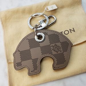 Louis Vuitton Summer Melody Key chain Authentic